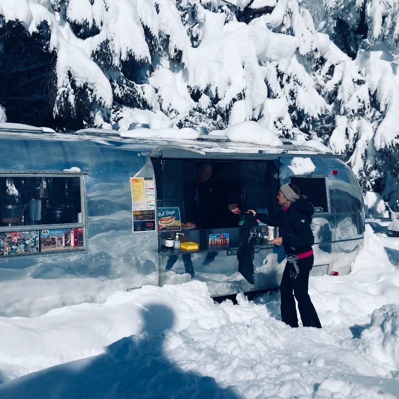 Airstream Burger Chamonix